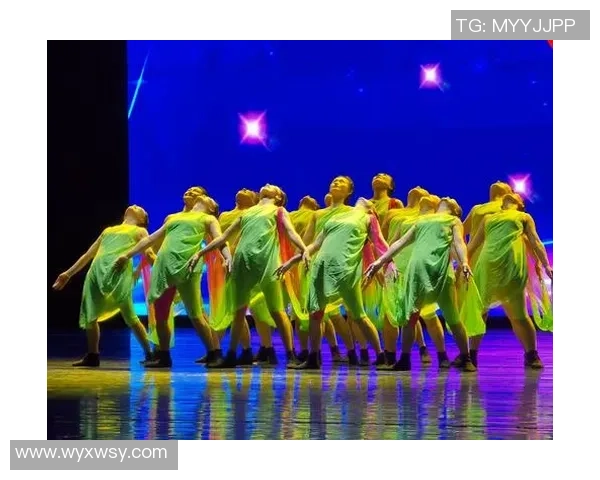 陈军独家揭秘街舞技巧与心得分享助你舞出自我风格 陈军独家揭秘街舞技巧与心得分享助你舞出自我风格