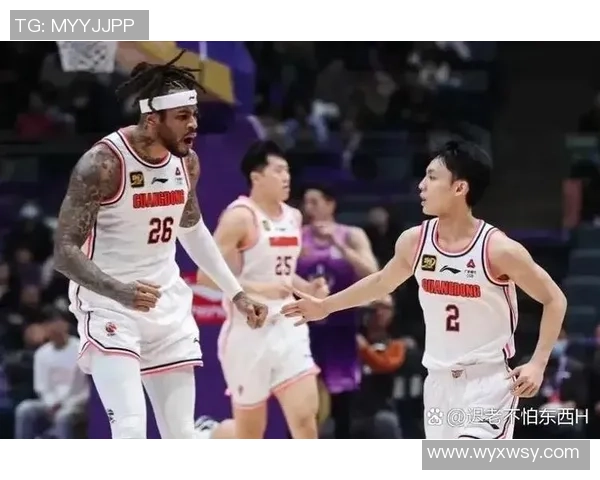 CBA激战今晚八点广东对决北京谁能赢得关键胜利